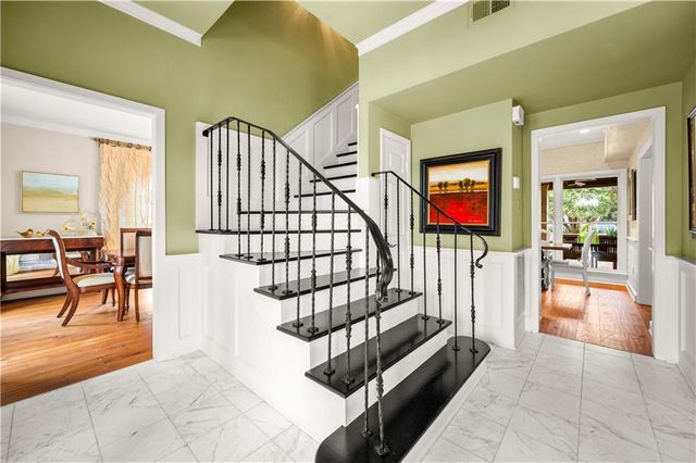 5721 COURTLAND Place, Alexandria, LA 71301