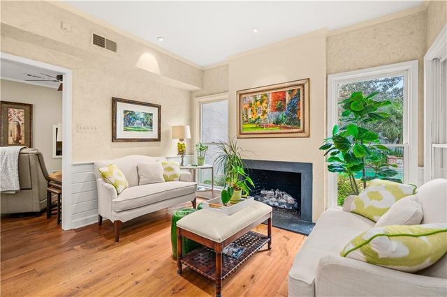 5721 COURTLAND Place, Alexandria, LA 71301