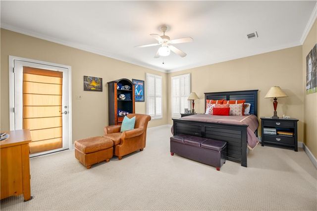 5721 COURTLAND Place, Alexandria, LA 71301