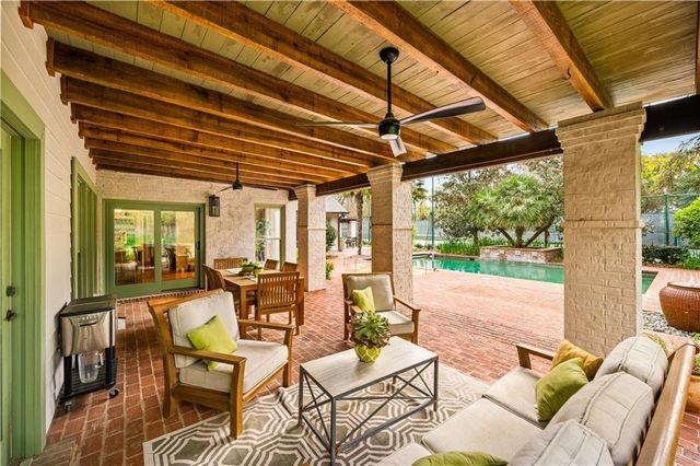 5721 COURTLAND Place, Alexandria, LA 71301