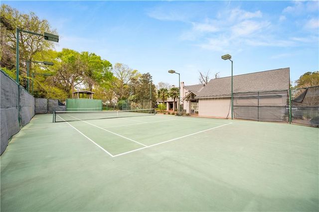 5721 COURTLAND Place, Alexandria, LA 71301