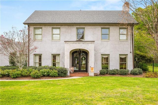 5721 COURTLAND Place, Alexandria, LA 71301