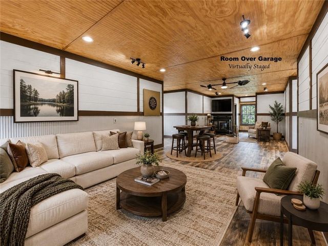 5618 Burke Lane, Gainesville, GA 30506