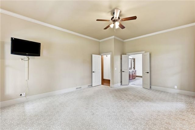 5618 Burke Lane, Gainesville, GA 30506