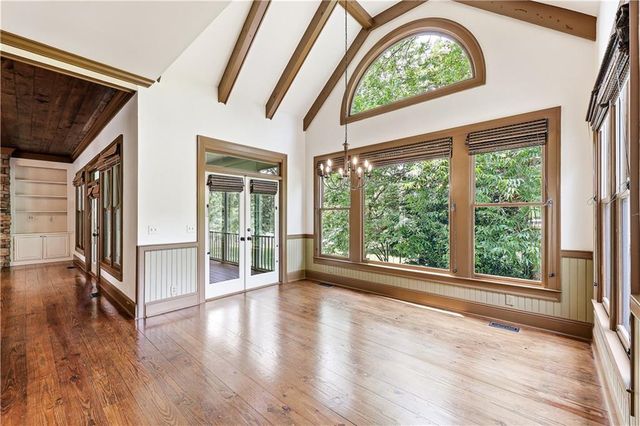 5618 Burke Lane, Gainesville, GA 30506