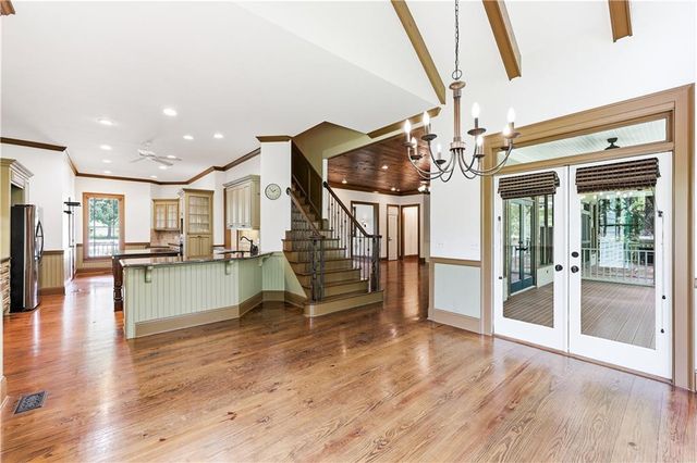 5618 Burke Lane, Gainesville, GA 30506