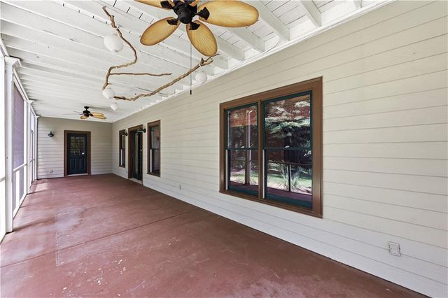 5618 Burke Lane, Gainesville, GA 30506