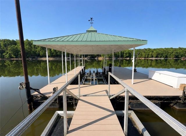 5618 Burke Lane, Gainesville, GA 30506