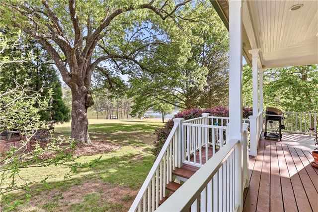 5618 Burke Lane, Gainesville, GA 30506