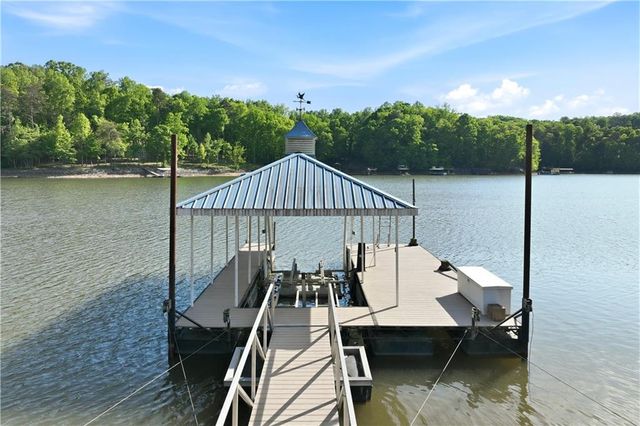 5618 Burke Lane, Gainesville, GA 30506