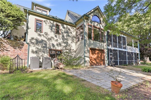 5618 Burke Lane, Gainesville, GA 30506