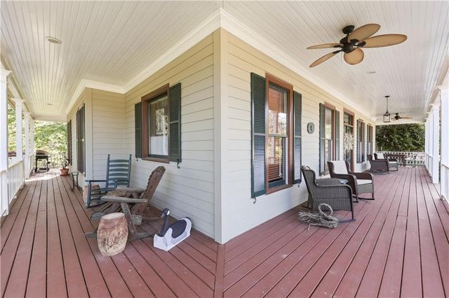 5618 Burke Lane, Gainesville, GA 30506