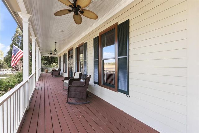 5618 Burke Lane, Gainesville, GA 30506