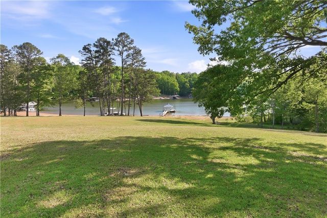 5618 Burke Lane, Gainesville, GA 30506