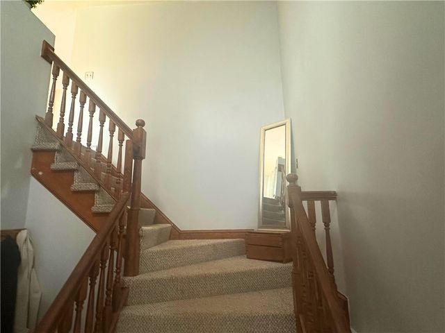 936 Greenville Avenue, Smithfield, RI 02828