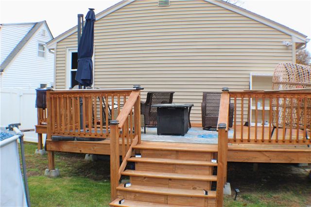 936 Greenville Avenue, Smithfield, RI 02828