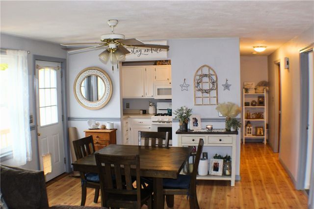 936 Greenville Avenue, Smithfield, RI 02828