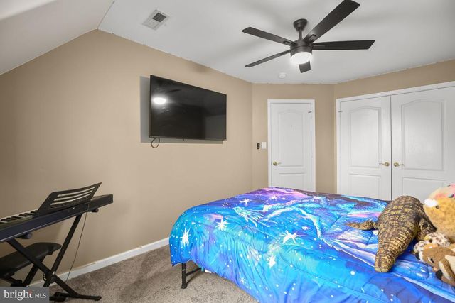 1472 MORRIS POND DR, Locust Grove, VA 22508