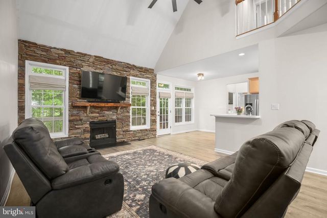 1472 MORRIS POND DR, Locust Grove, VA 22508