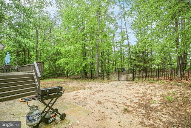 1472 MORRIS POND DR, Locust Grove, VA 22508