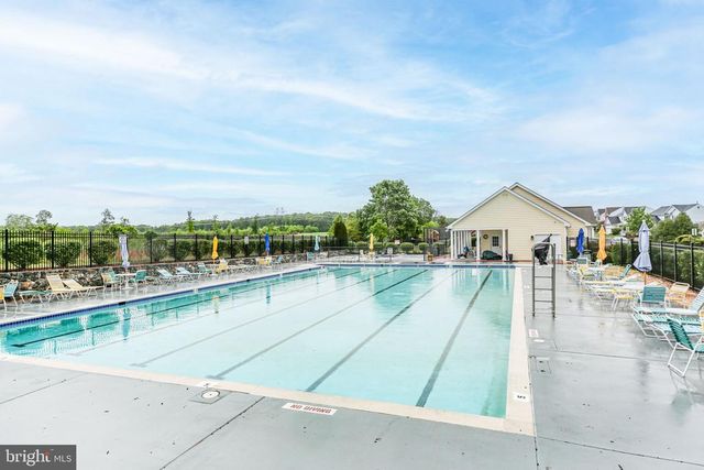1472 MORRIS POND DR, Locust Grove, VA 22508