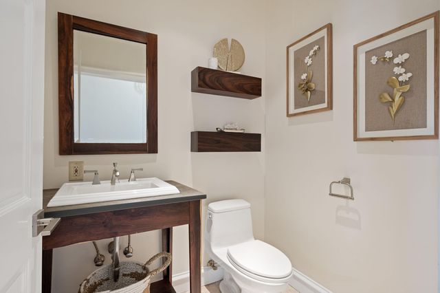 3 Brett CV, Austin, TX 78746