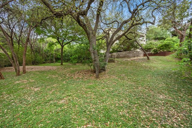 3 Brett CV, Austin, TX 78746