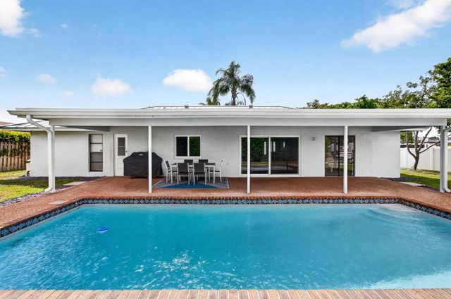 17773 Maplewood Drive, Boca Raton, FL 33487