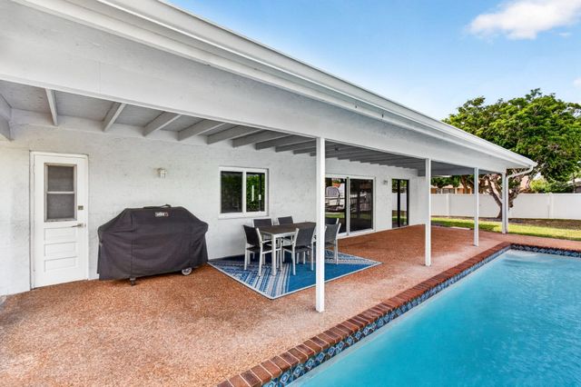 17773 Maplewood Drive, Boca Raton, FL 33487