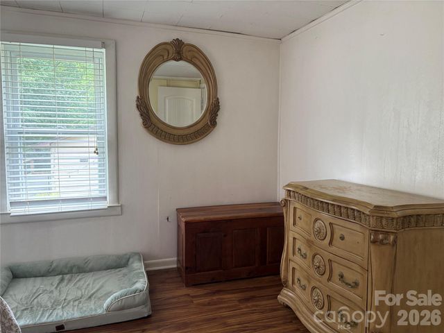 408 McCoy Cove Road, Black Mountain, NC 28711