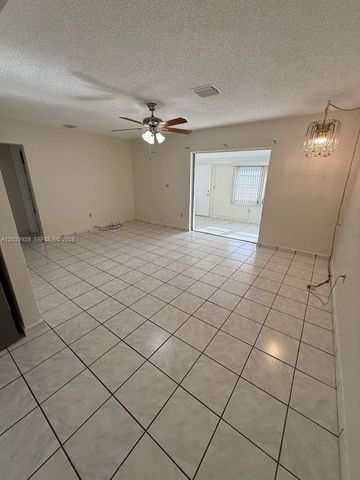1140 SW 9th St 2, Miami, FL 33130
