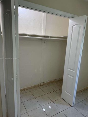 1140 SW 9th St 2, Miami, FL 33130