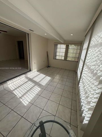 1140 SW 9th St 2, Miami, FL 33130
