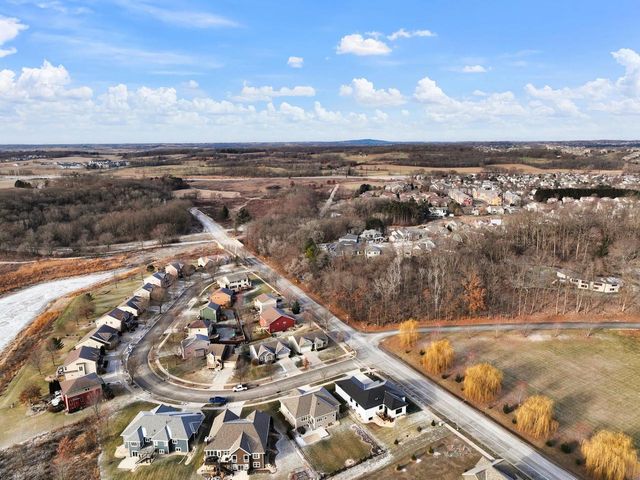 2809 Hickory Ridge Road, Madison, WI 53719