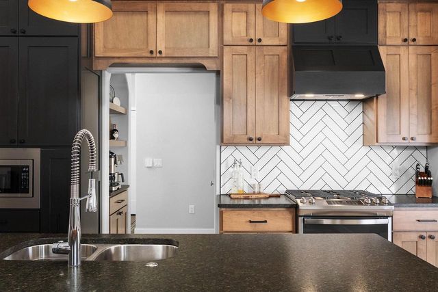 2809 Hickory Ridge Road, Madison, WI 53719