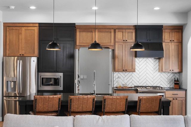 2809 Hickory Ridge Road, Madison, WI 53719