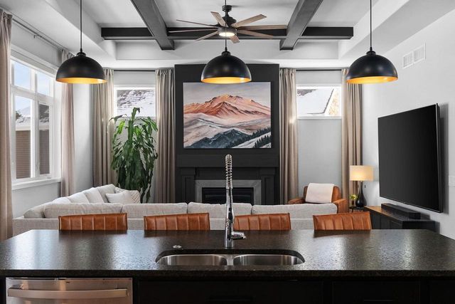 2809 Hickory Ridge Road, Madison, WI 53719