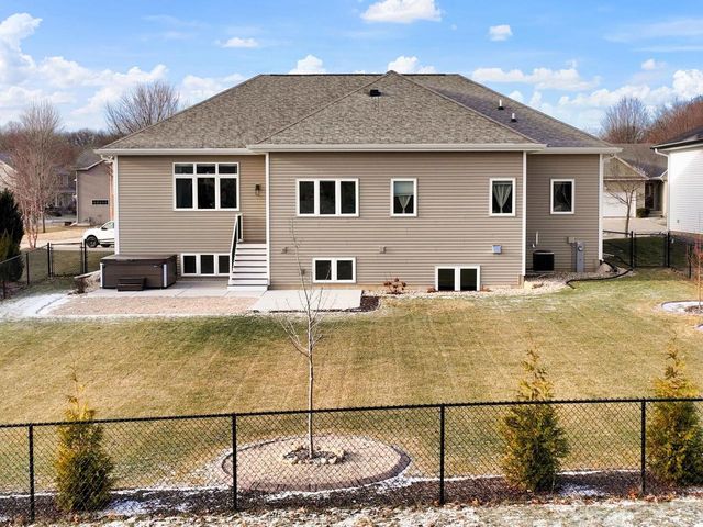 2809 Hickory Ridge Road, Madison, WI 53719