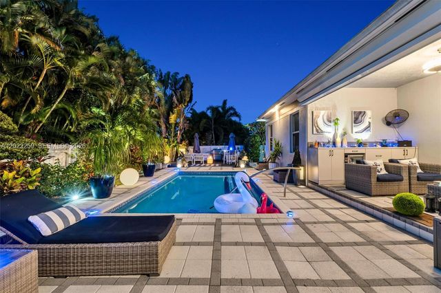 105 NE 28th Court, Wilton Manors, FL 33334