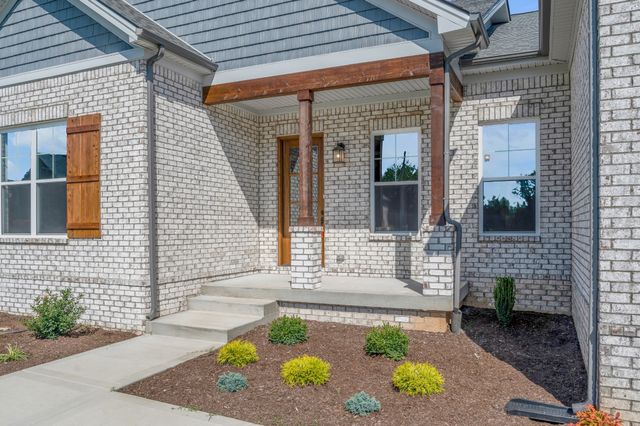 201 Sydney Dr, Goodlettsville, TN 37072