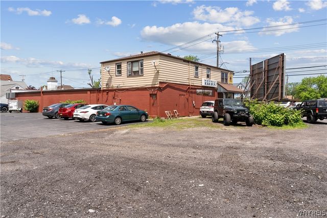 2895 Seneca Street, West Seneca, NY 14224