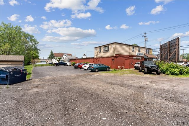 2895 Seneca Street, West Seneca, NY 14224