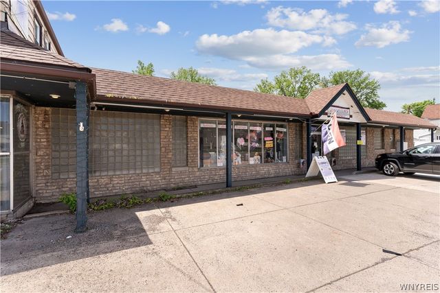 2895 Seneca Street, West Seneca, NY 14224