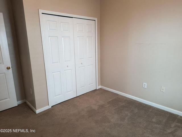 6112 MAGGIES Circle 108, Jacksonville, FL 32244