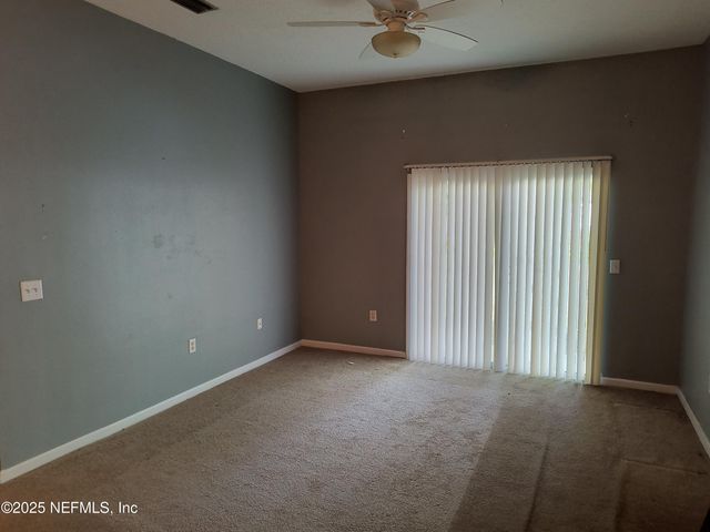 6112 MAGGIES Circle 108, Jacksonville, FL 32244