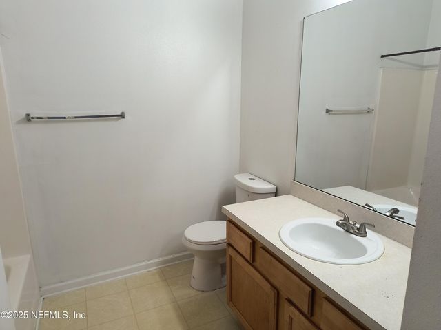6112 MAGGIES Circle 108, Jacksonville, FL 32244
