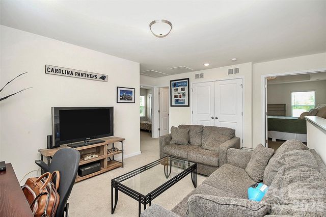 225 Kingston Drive, Mount Holly, NC 28120