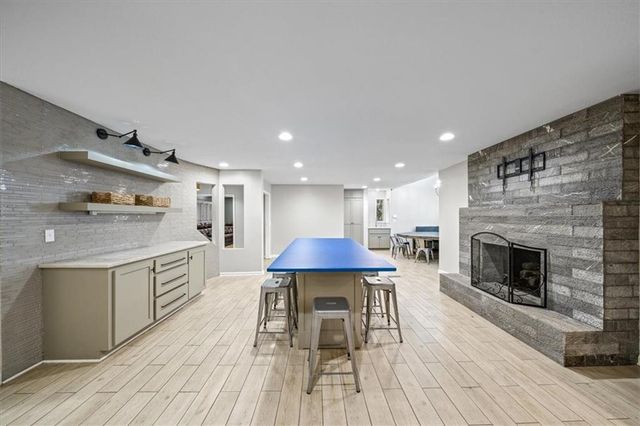 3617 NW Blue Jacket Drive, Lee's Summit, MO 64064
