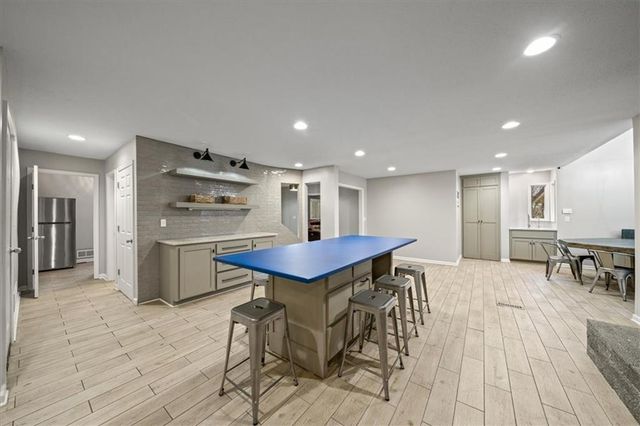 3617 NW Blue Jacket Drive, Lee's Summit, MO 64064