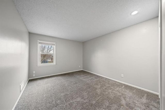 3617 NW Blue Jacket Drive, Lee's Summit, MO 64064